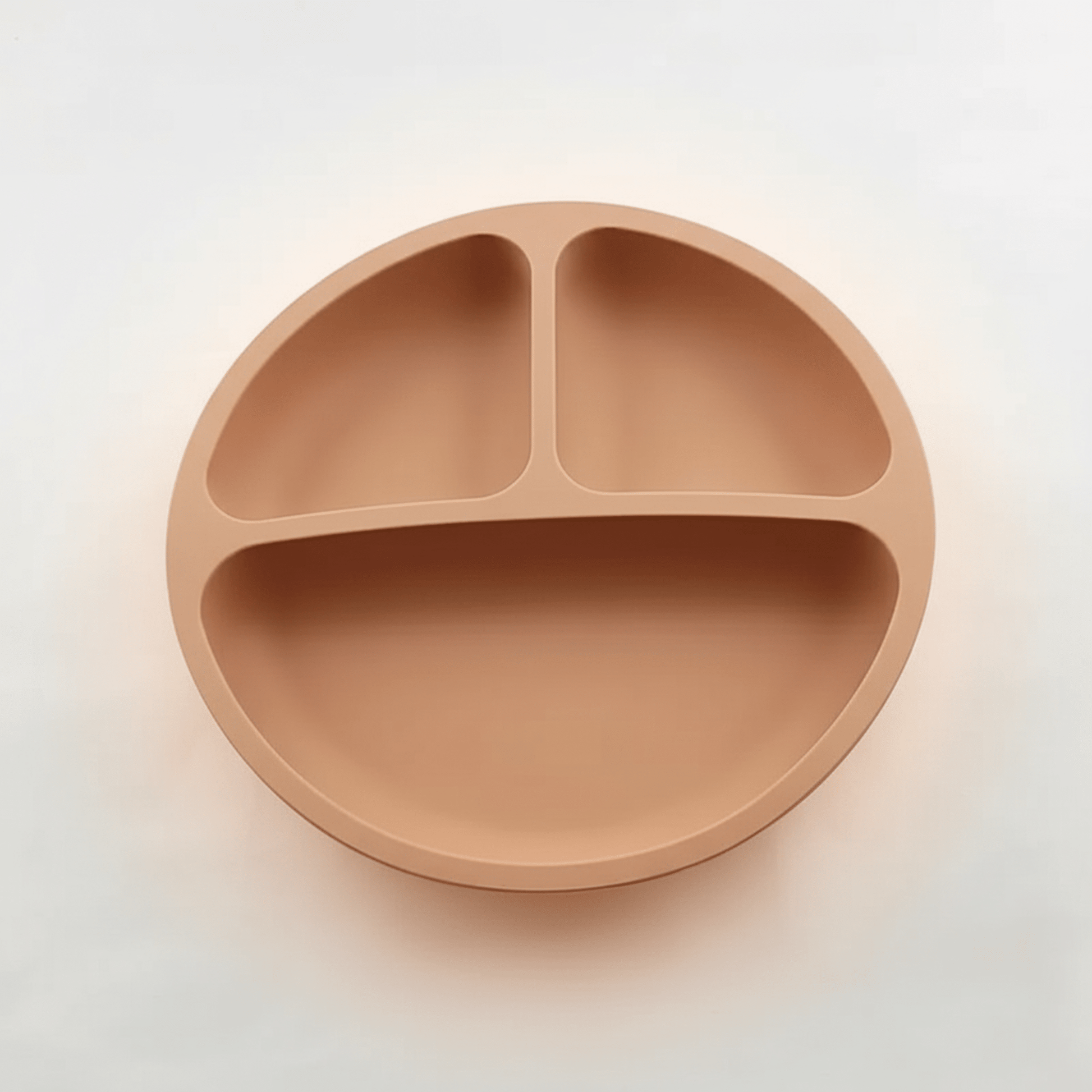 assiette bebe avec 3 compartiments et ventouses coloris orange