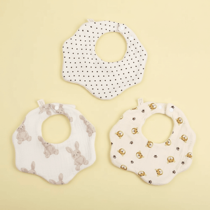 lot de 3 bavoirs bebe forme fleur en coton motifs pois lapins et tigres