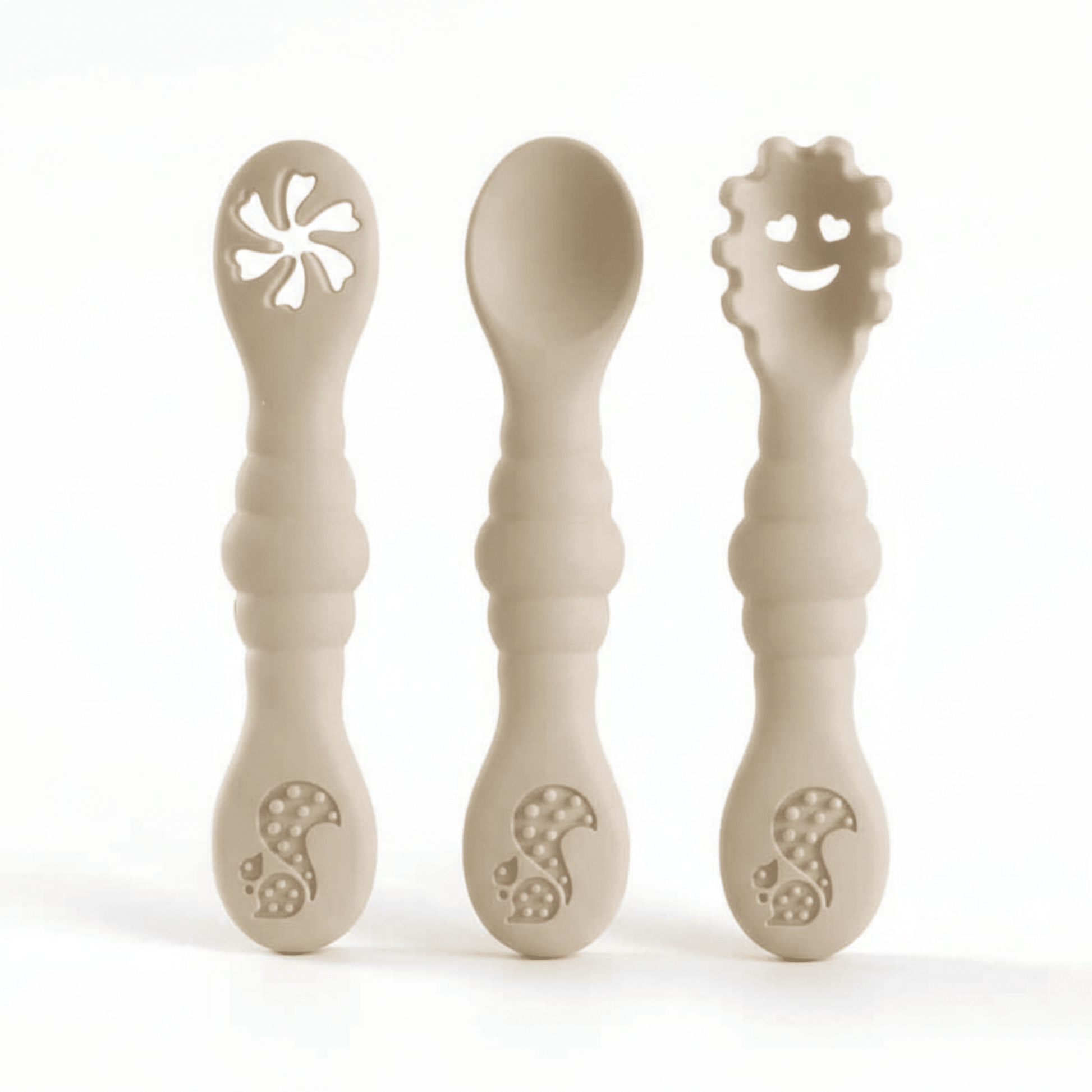 présentation du set de cuillere ergonomique bebe coloris beige