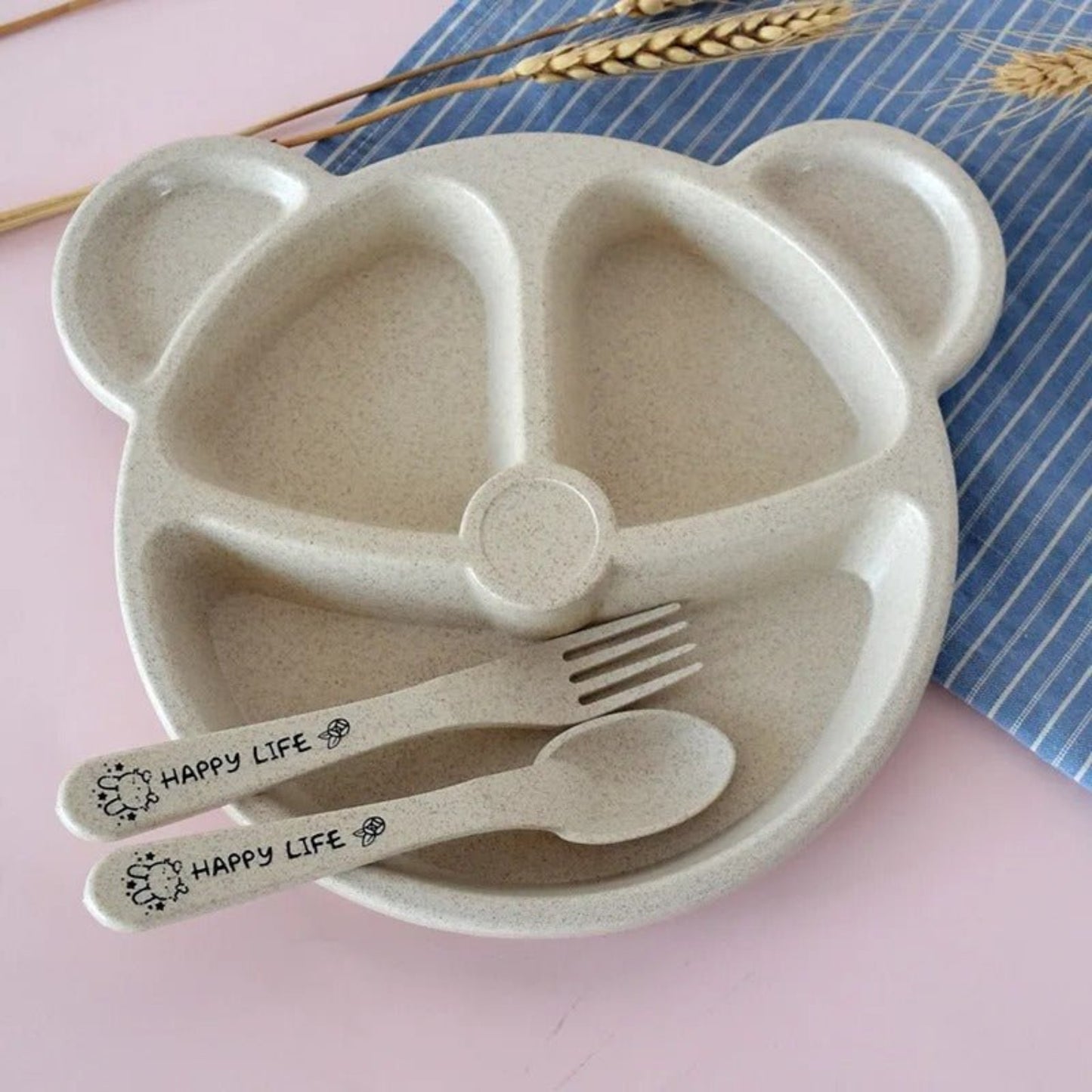 Assiette trois compartiments en paille de blé forme ourson et ses couverts assortis coloris blanc